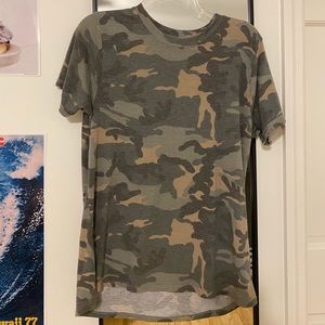 South Moon Under Soft Camo Women’s Tee